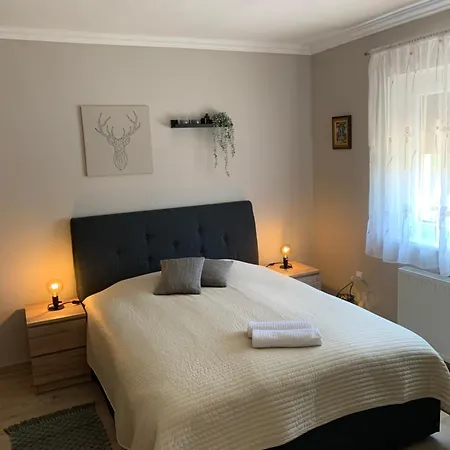 Mátrai Kisház Casa di campagna Mátraszentimre